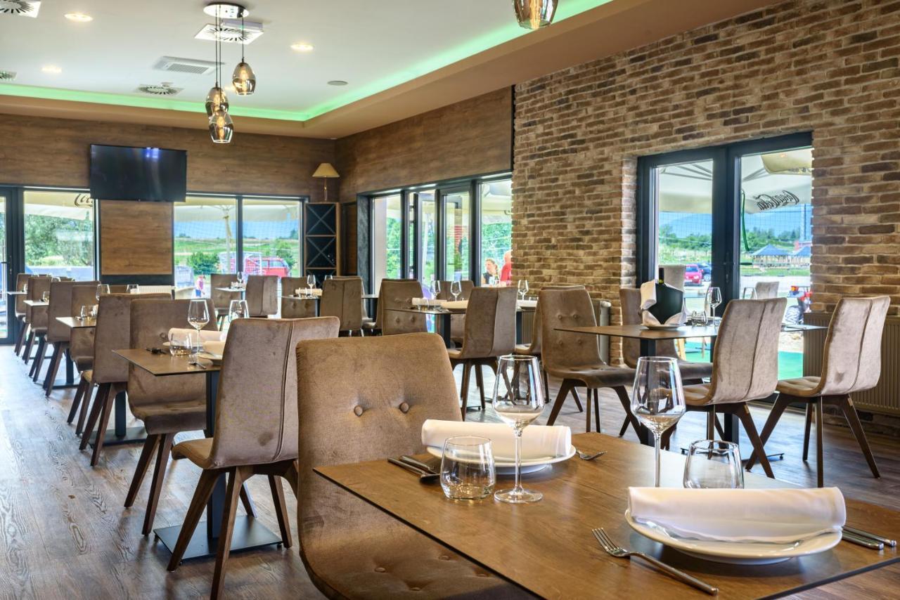 Holiday Park Zagyland Donja Konjscina Dış mekan fotoğraf